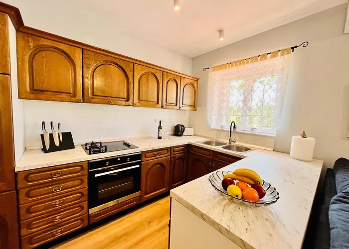 Danica Sunshine Apartment