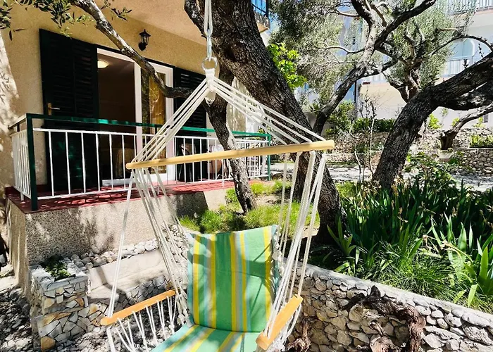 Danica Sunshine Apartment *